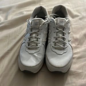 New Balance 411 V1 White Women's Athletic Shoes WW411WT2 Size 11